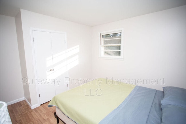 Building Photo - 522 Jersey Ave