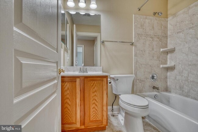Building Photo - 8112 Winding Ross Way
