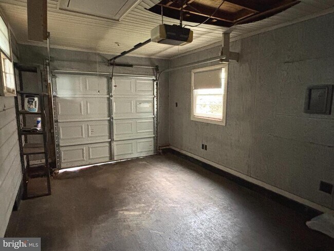 Building Photo - 602 N Marshall St
