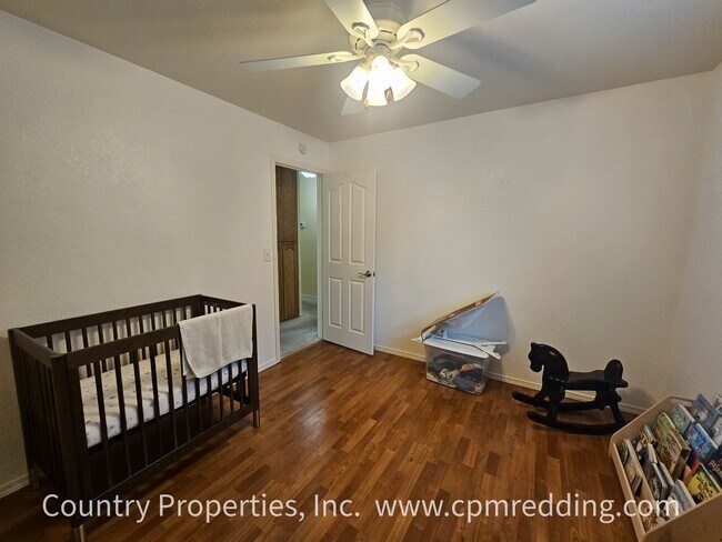 Building Photo - Spacious 4-Bedroom Home in Mary Lake Neighborhood Available January 15th!