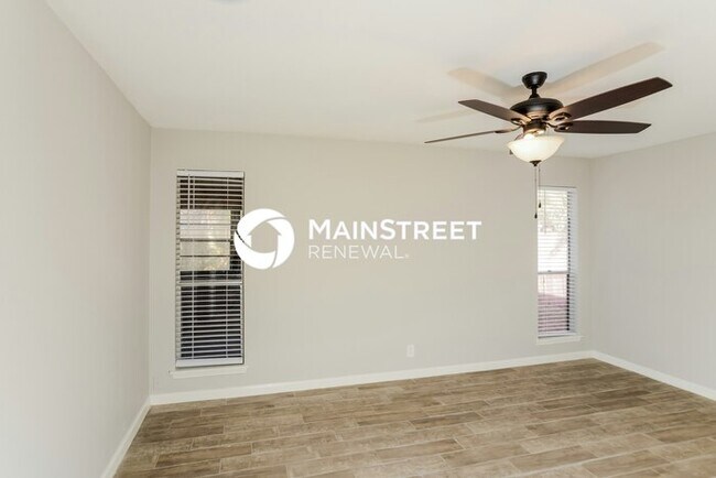 Building Photo - 3 Bedroom Pet-Friendly Home in SAN ANTONIO, TX with Main Street Renewal