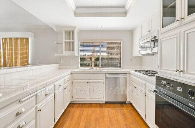 Building Photo - 25822 Blake Ct