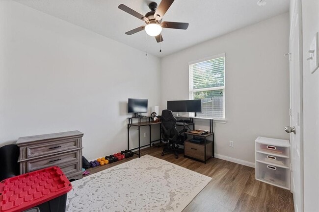 Building Photo - 3615 Spy Glass Hill Dr