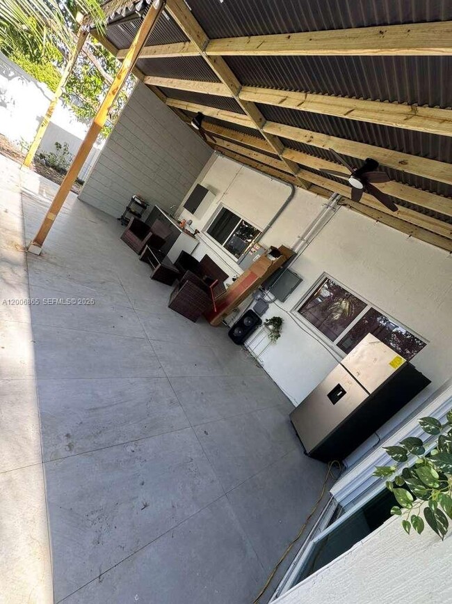 Building Photo - 25 NW 193rd St