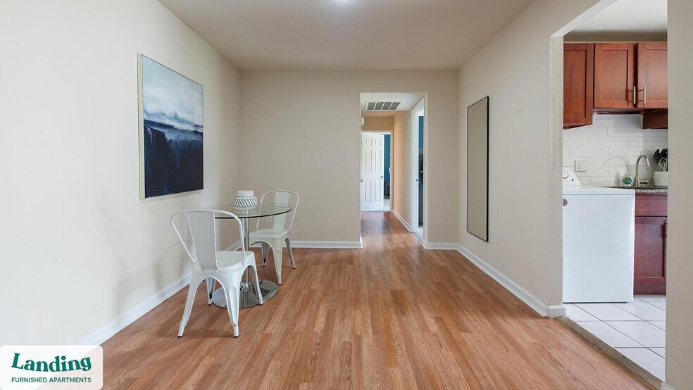 Building Photo - 6220 Springhill Dr