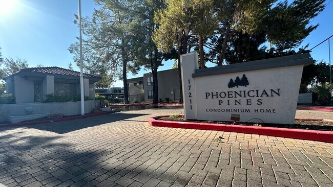 Primary Photo - 3420 W Danbury Dr