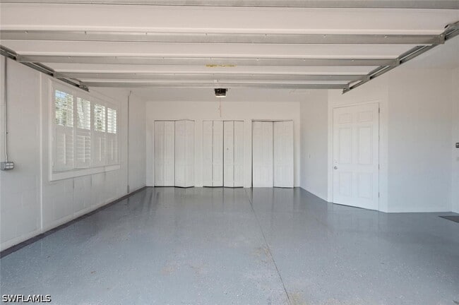 Building Photo - 6853 Il Regalo Cir