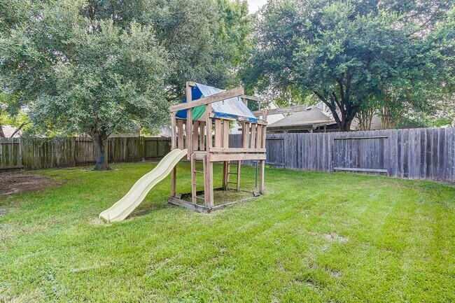 Building Photo - 3026 Silver Spring Trail