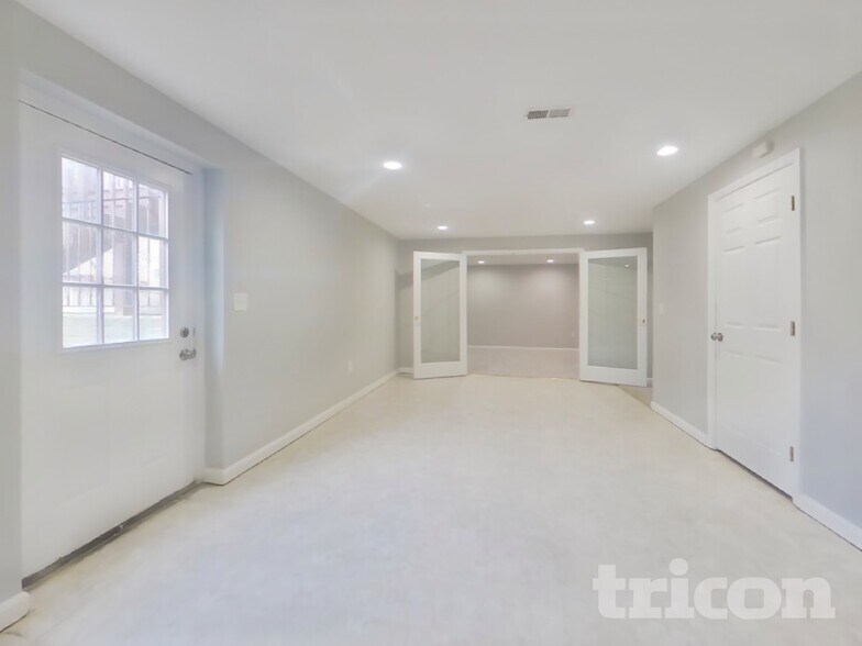Building Photo - 4116 Killington Ct