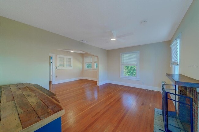 Building Photo - 4642 7th Ave N