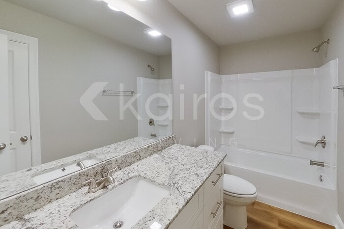 Building Photo - 13772 Willowmore Dr