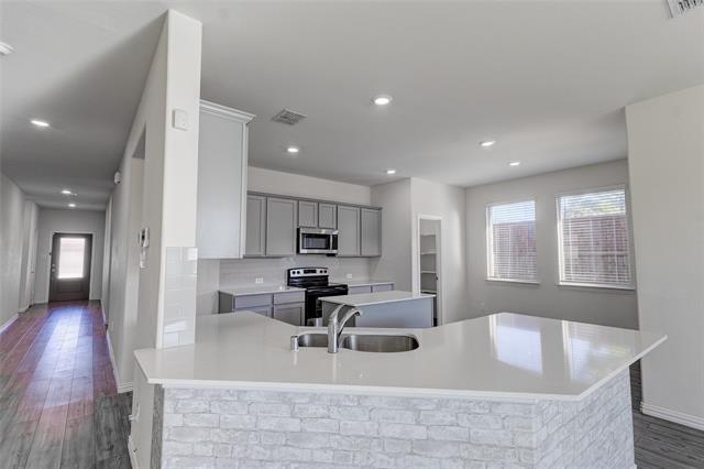 Building Photo - 3209 Elk Camp Rd