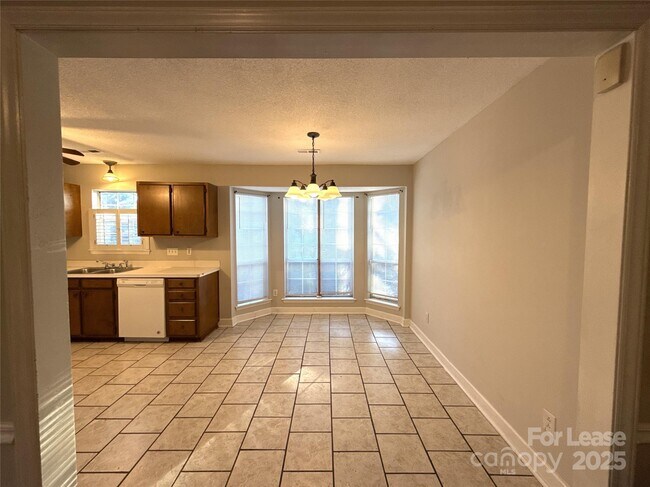 Building Photo - 7426 Barn Stone Dr