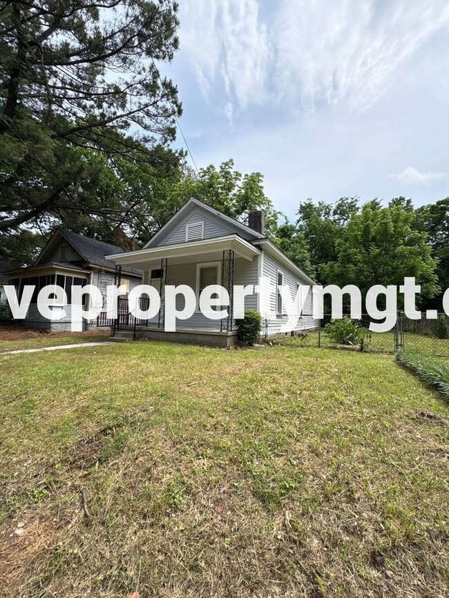 Primary Photo - NEWLY RENOVATED HOME!