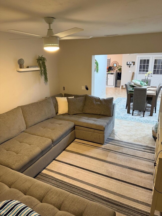 Building Photo - 9675 SW 1st Pl