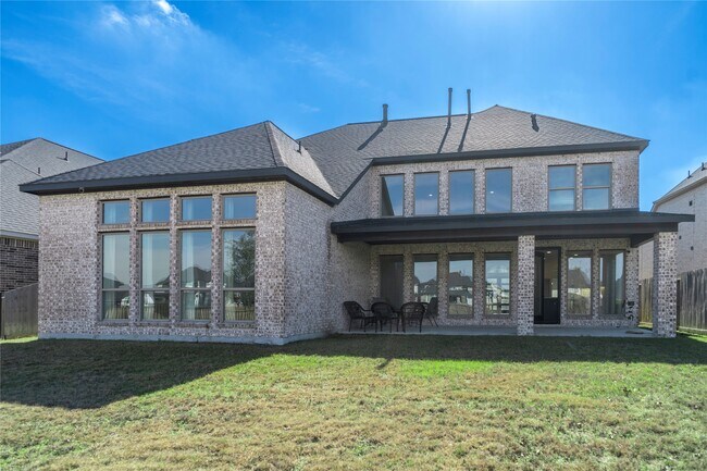 Building Photo - 29856 Smoky Ridge Rd