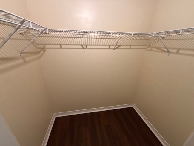 Building Photo - 2BR/2.5BA Townhome with In-Unit Laundry, Fenced Backyard, Garage, & Fireplace! Move-In Ready! Pri...