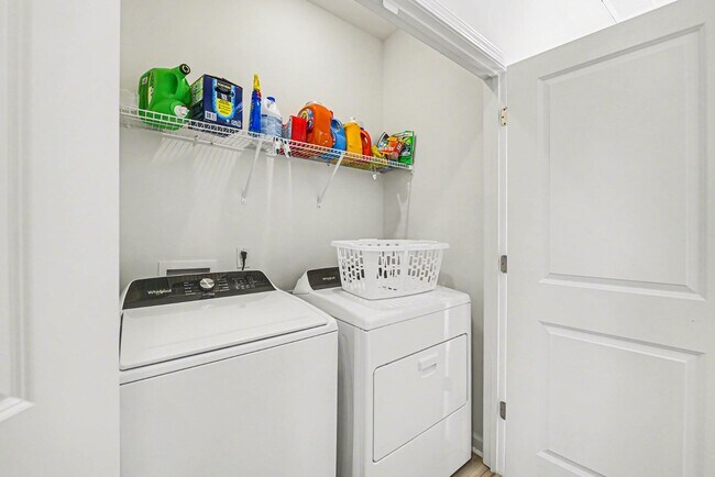 Building Photo - 801 Recess Pt Dr