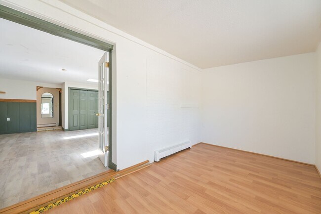Building Photo - Spacious + Private 2BR/1BA in the Beautiful Golden, CO! Secluded AND Conveniently Located