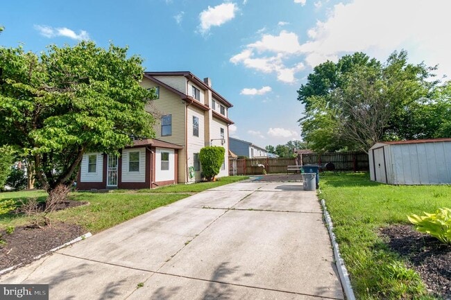 Building Photo - 6410 63rd Pl