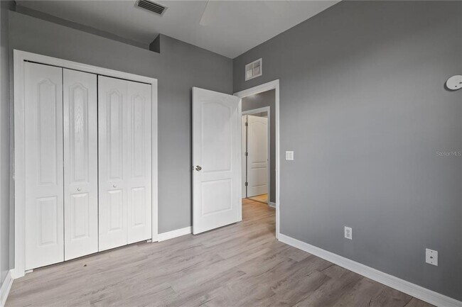 Building Photo - 1147 Jonah Dr