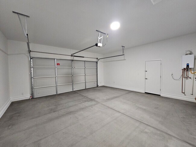 Building Photo - 17659 W College Dr