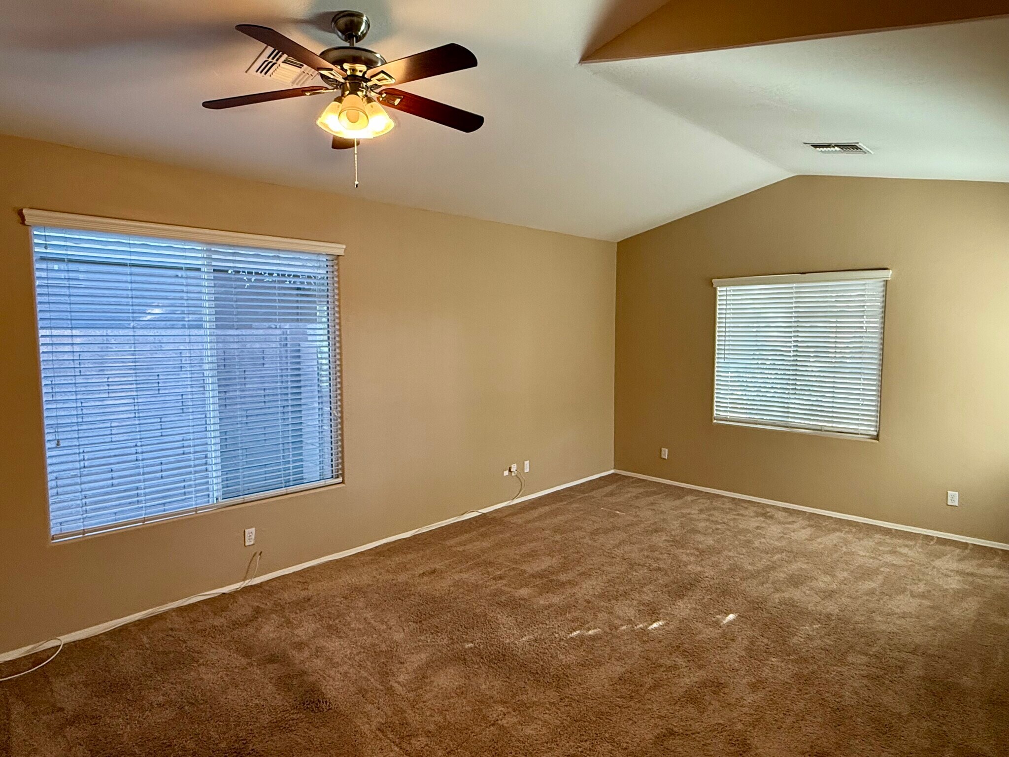 Building Photo - 21992 E Camina Plata