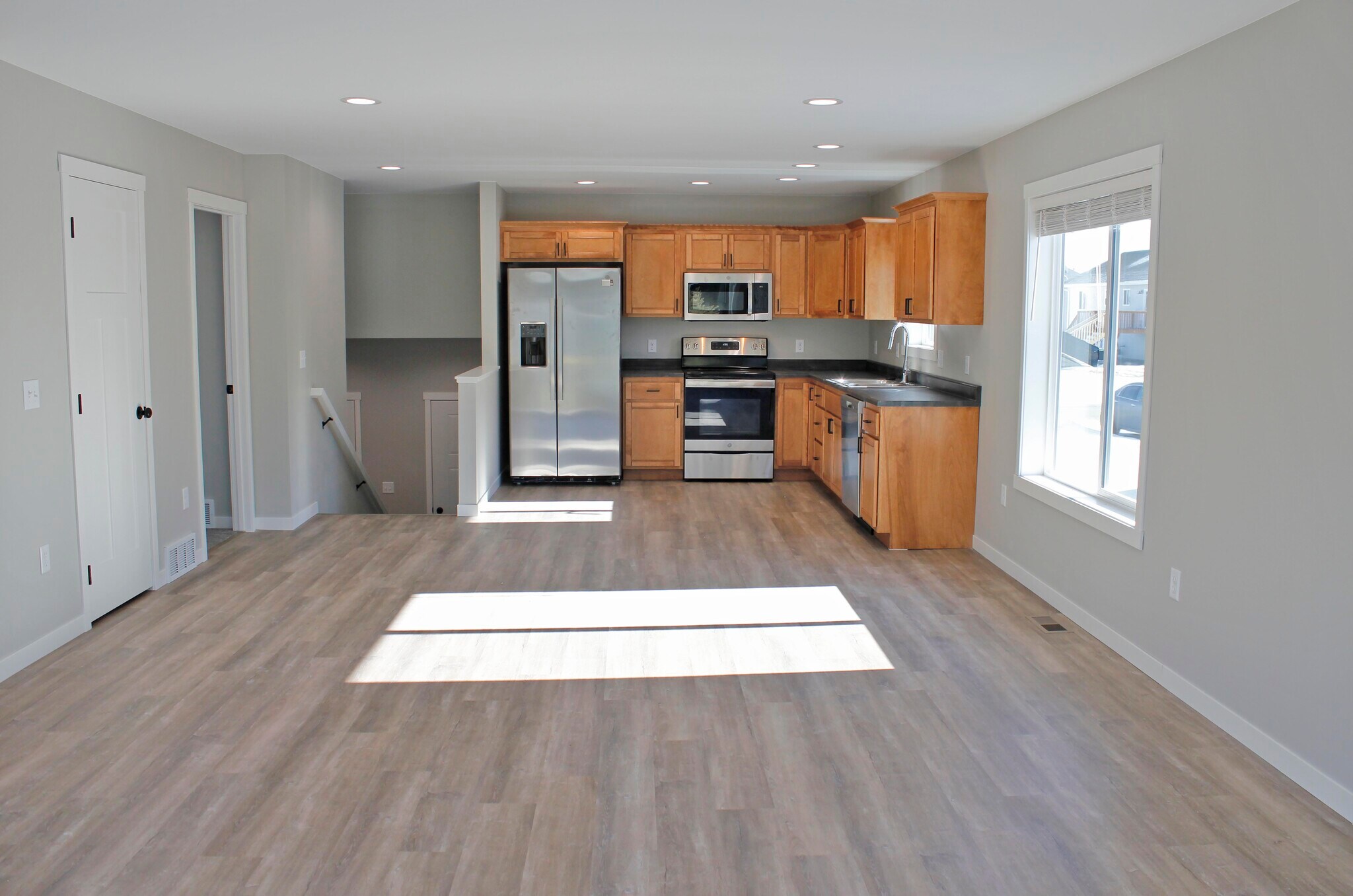 Building Photo - 209 Dogwood Ave