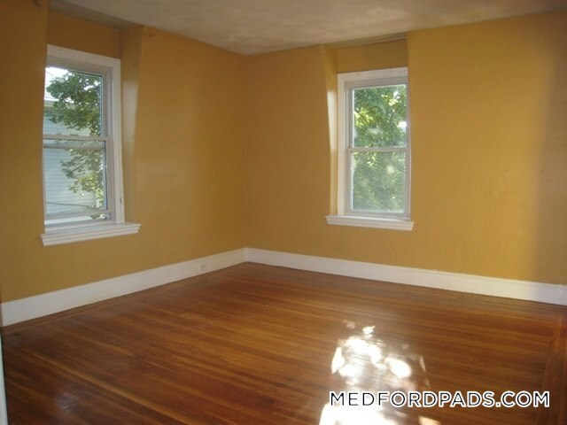 Building Photo - 157 Winthrop St