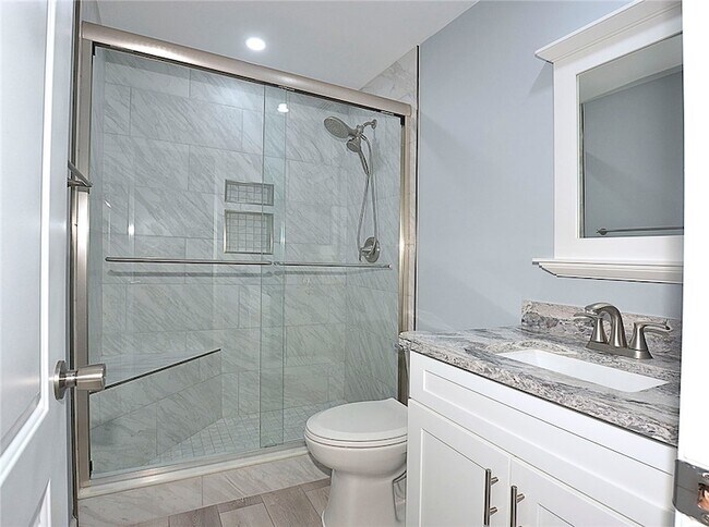 Building Photo - 50 Woodland Dr