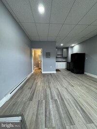 Building Photo - 15 S Church Ln
