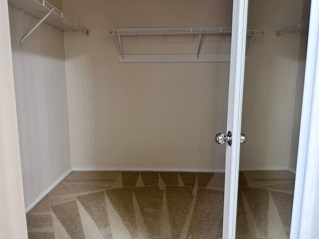 Building Photo - Welcome to this beautifully maintained two-story home offering 4 spacious bedrooms and 3 full bat...