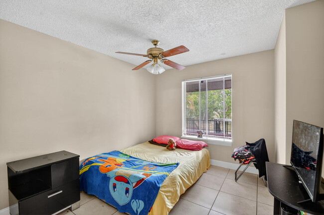 Building Photo - 4191 S 57th Ave