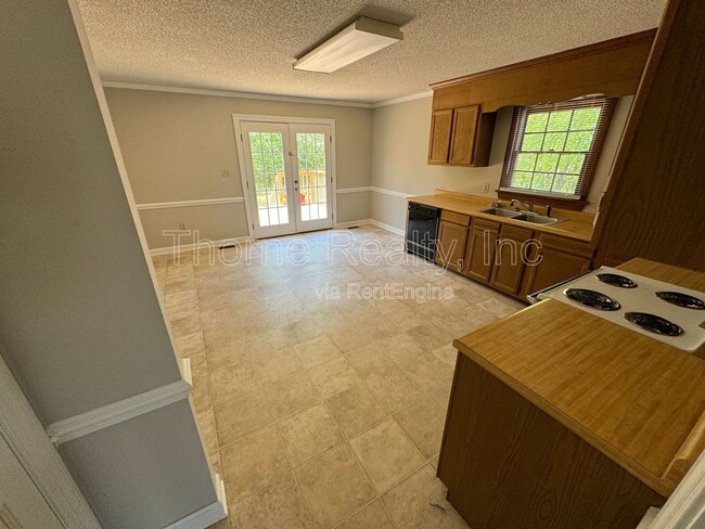 Building Photo - 1907 Heritage Cir