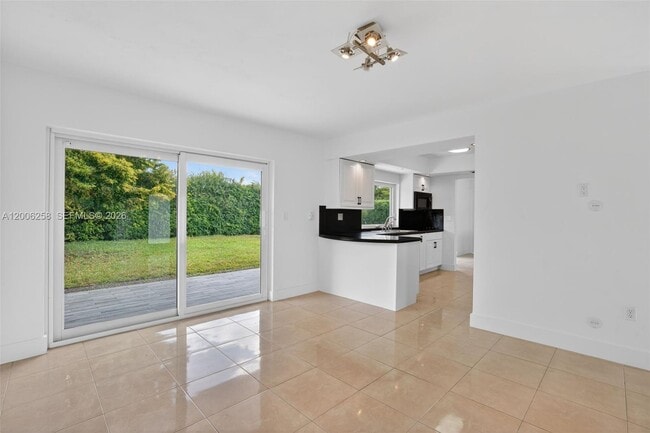 Building Photo - 8161 SW 104th St