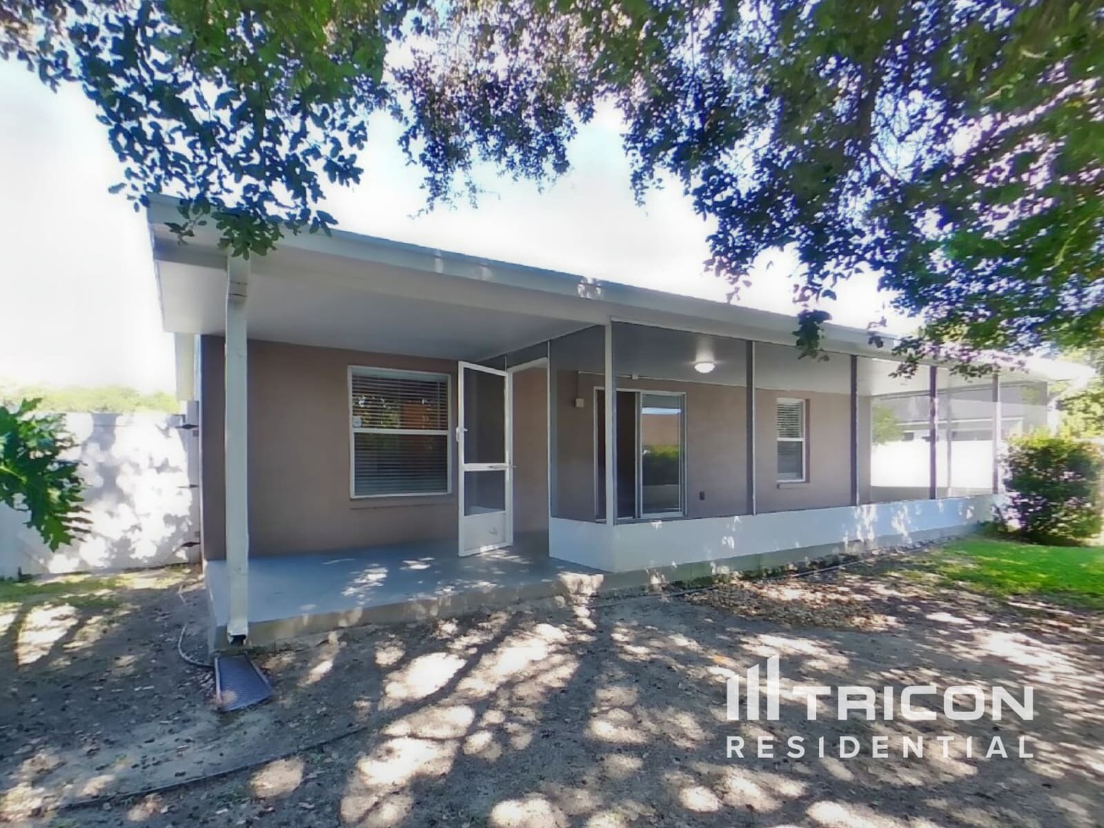 Building Photo - 272 Kings Pond Ave