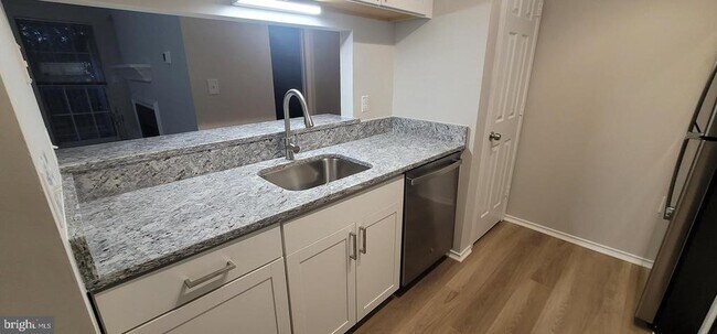 Building Photo - 21023 Timber Ridge Terrace
