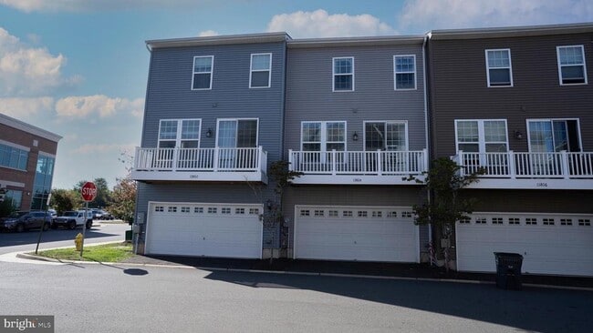 Primary Photo - 13804 Litespeed Way