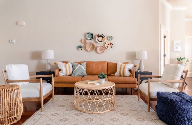 Building Photo - 4181 N Rolling Meadows Dr