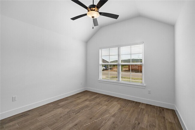 Building Photo - 4225 Barhem Dr