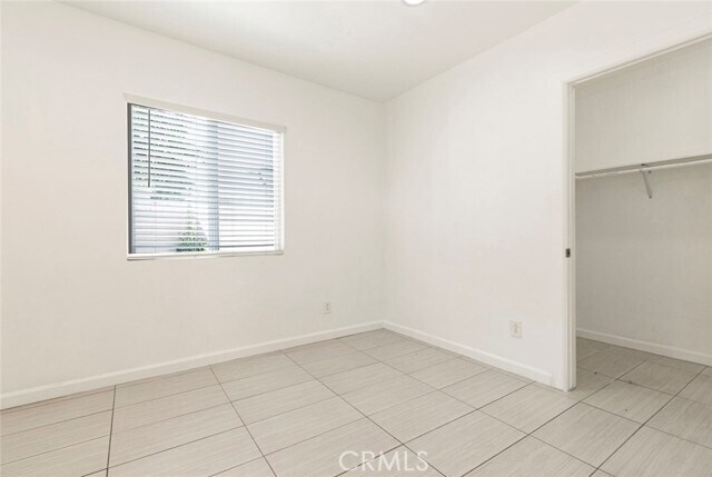 Building Photo - 10265 Strathern St