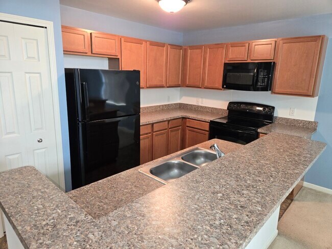 Building Photo - 29949 Fox Run Cir