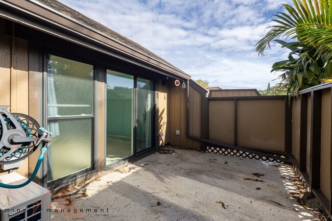 Building Photo - 47-459 Hui Iwa Street