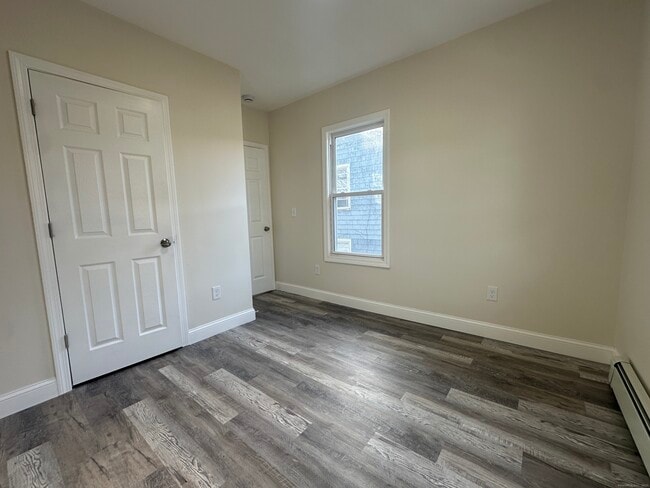 Building Photo - 85 Twiss St