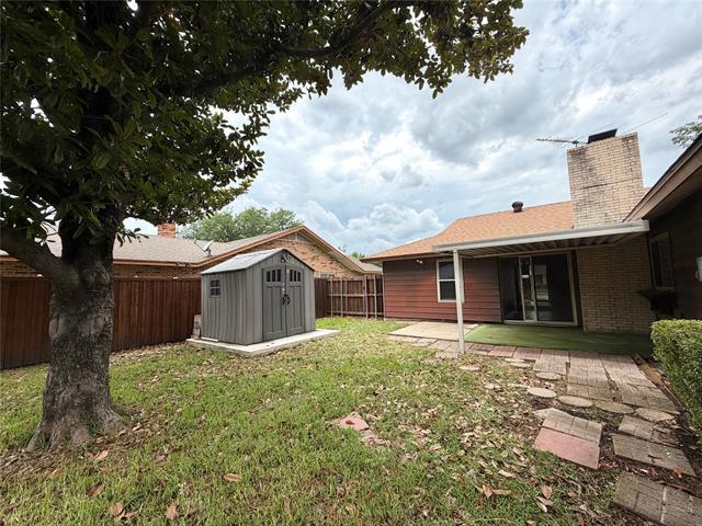 Building Photo - 1506 Whiteoak Dr