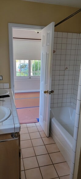 Bathroom access from Living Room and from Second Bathroom - 1662 E Ocean Ave