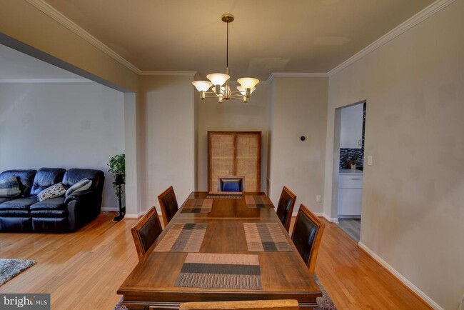 Building Photo - 13020 Quartz Ln