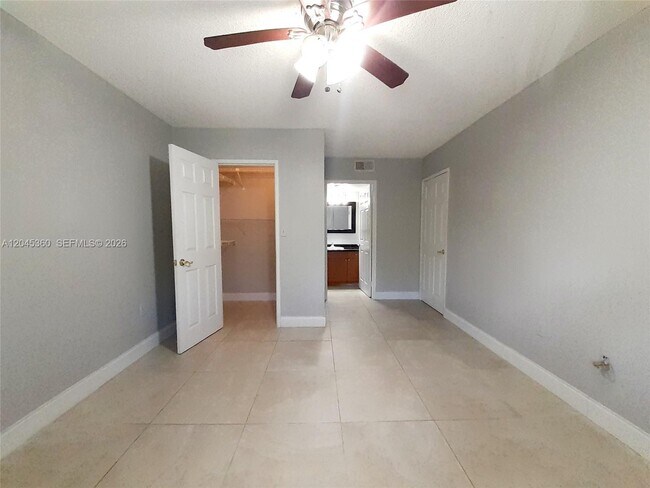 Building Photo - 8407 Coral Lake Manor