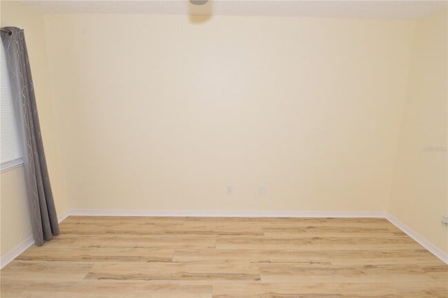 Building Photo - 10265 Gandy Blvd N