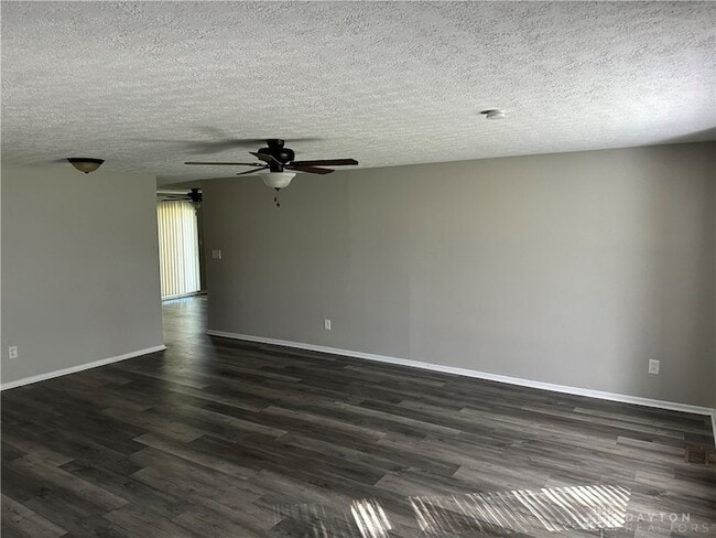 Building Photo - 4244 Bellemeade Dr